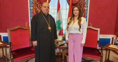 المطران إبراهيم استقبل منسقة لجنة المرأة اللبنانية البطريركية